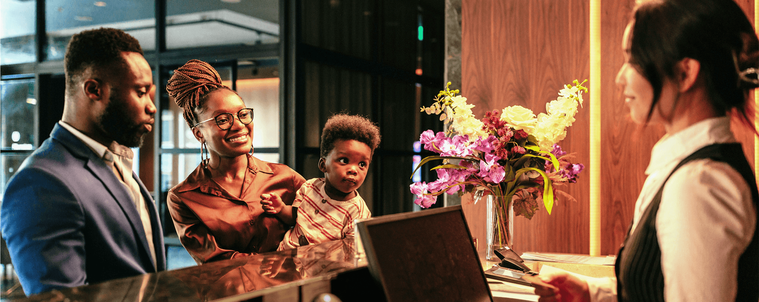 Sound and Music: Creating the Perfect Ambiance with Crestron Technology in Luxury Hotels